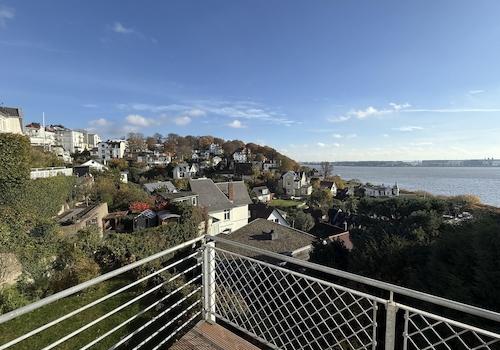 Blick auf die Elbe (Süd-Ost)
