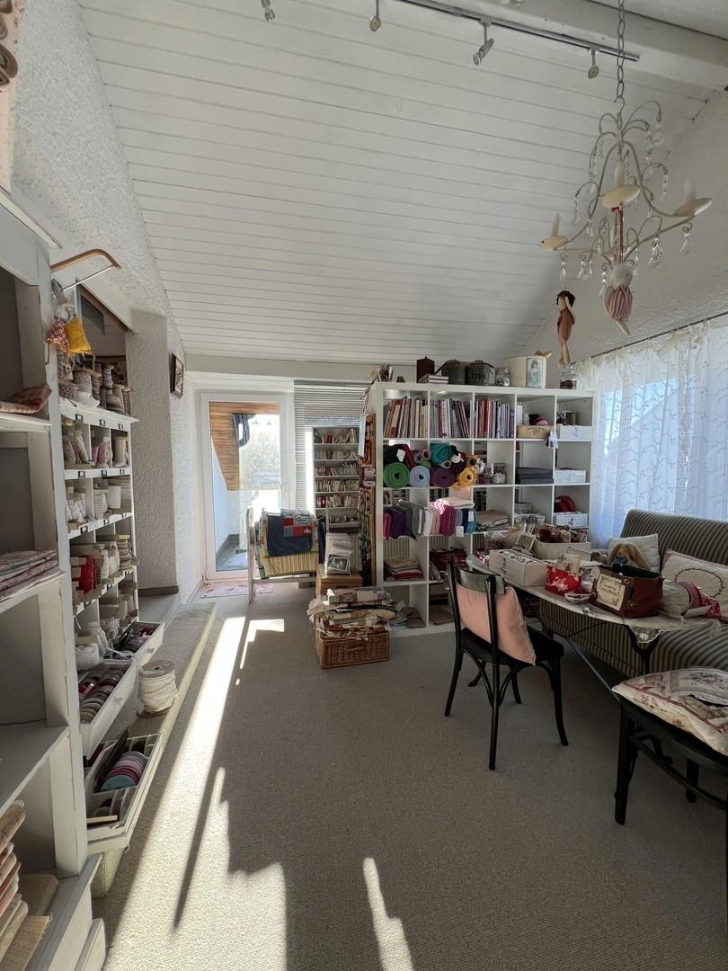 Wohnzimmer Einliegerwohnung DG