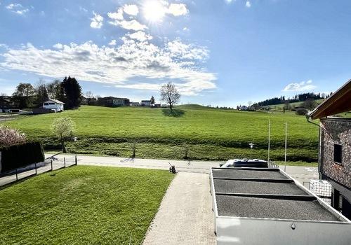 Grundstück mit Garagen