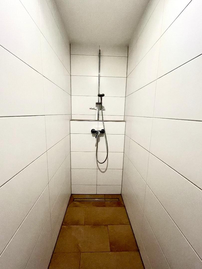 UG Personal Dusche