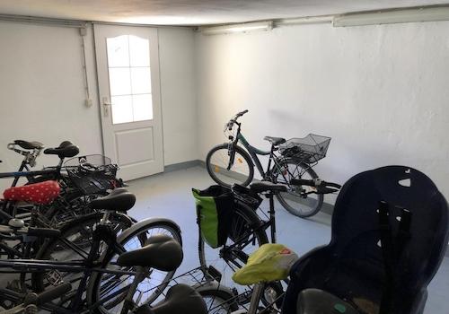 Fahrradkeller im Haupthaus
