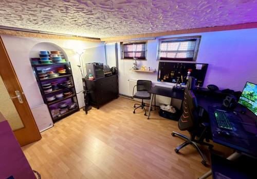 Keller Büro/Schlafzimmer 2