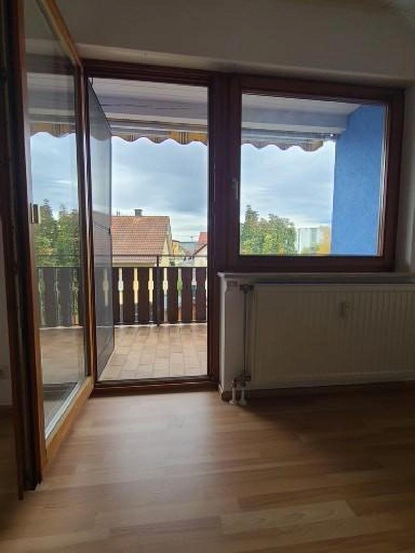 Schlafzimmer - Zugang Balkon