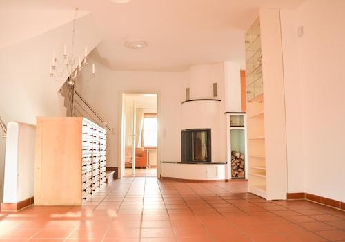 Wohn- und Essbereich