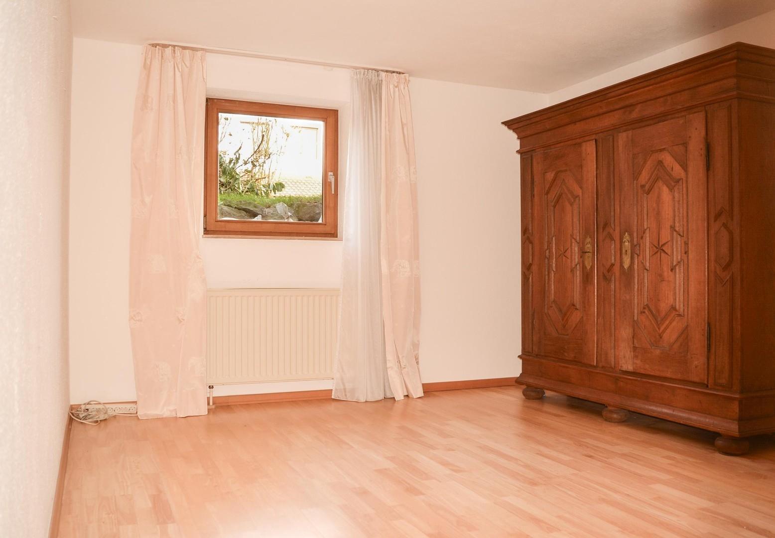 Zimmer 1 im Souterrain