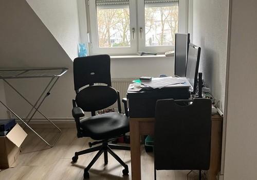 Wohnzimmer/Arbeitsplatz