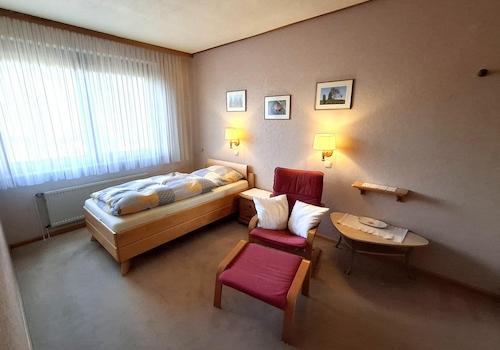 15) Schlafzimmer