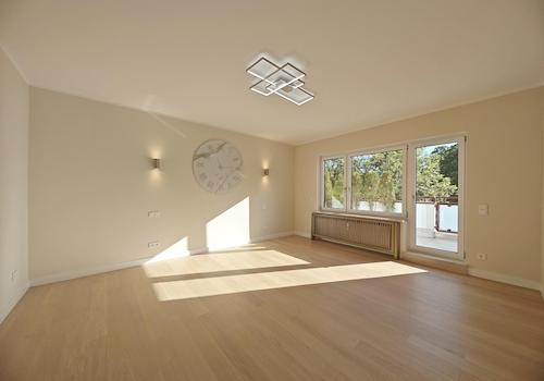 Grosses Master-Schlafzimmer