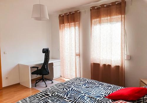 Schlafzimmer/Arbeitszimmer