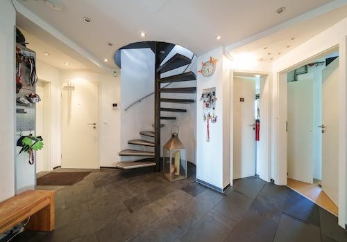 1.OG: Eingang / Flur