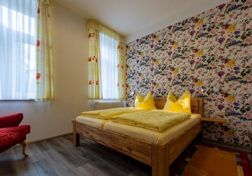 Schlafen 1 im Hochparterre (1)