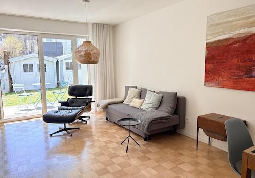 Wohnzimmer, Zugang zur Terasse