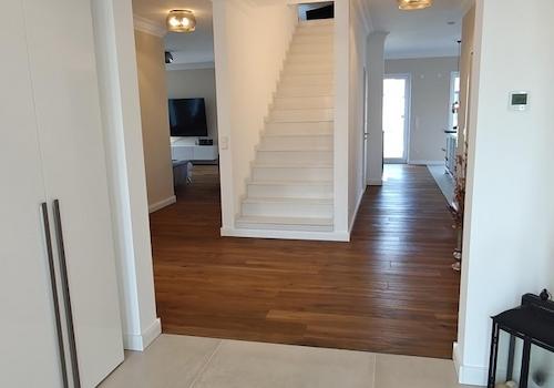 Treppenaufgang / Flur