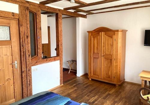 2-er Apartment Silbertanne