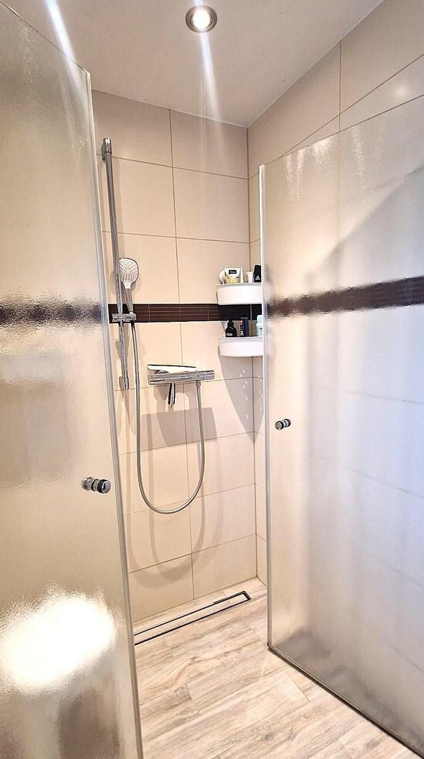 Gäste-WC Dusche_3