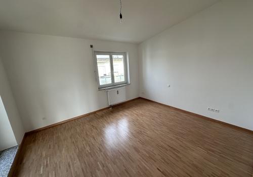 Schlaf-Arbeitszimmer OG