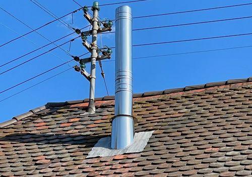 Schornstein neue Pellet Heizung