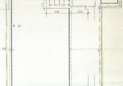Grundriss Lagerhalle mit Leitungsverläufen