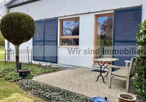 Terrasse mit Zugang zur Küche