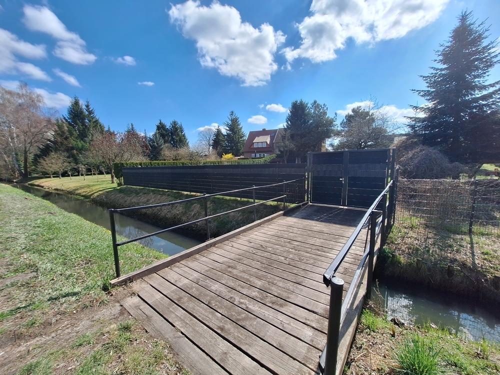 Zufahrt zum Grundstück