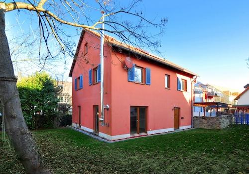 Einfamilienhaus | Gartenseite