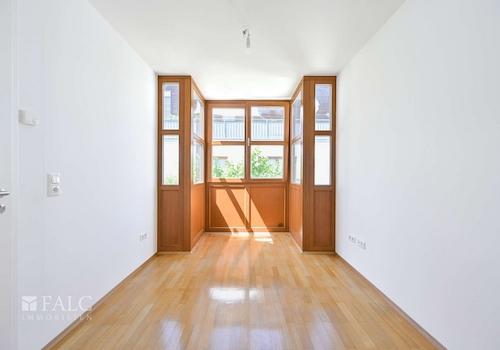 OG Küche Blick Fensternische gerade