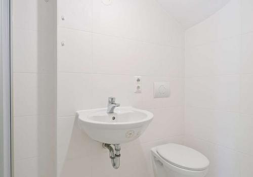 UG Bad mit Dusche hochformat