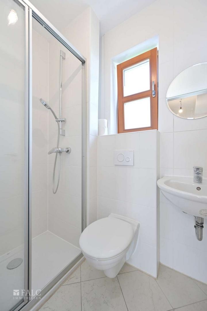 OG Badezimmer hochformat