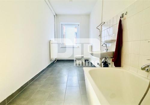 Haupthaus EG Bad / Wanne