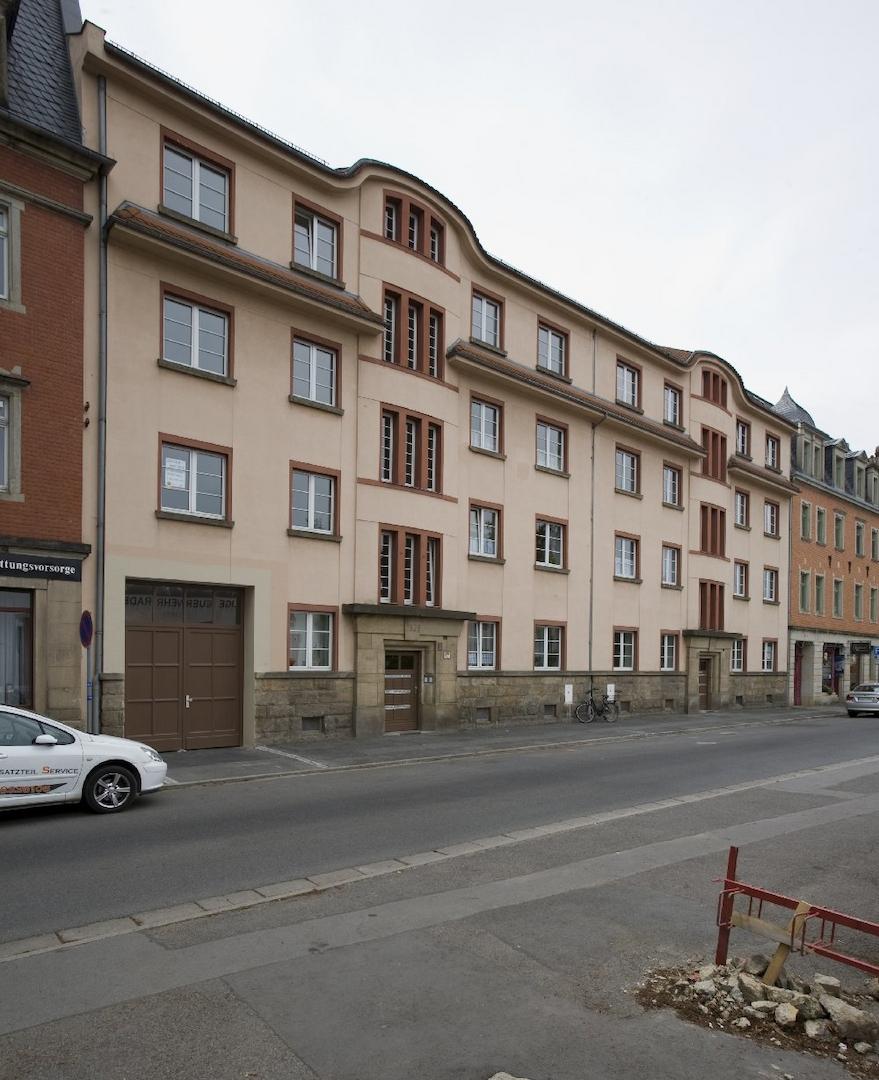 Hausansicht straßenseitig