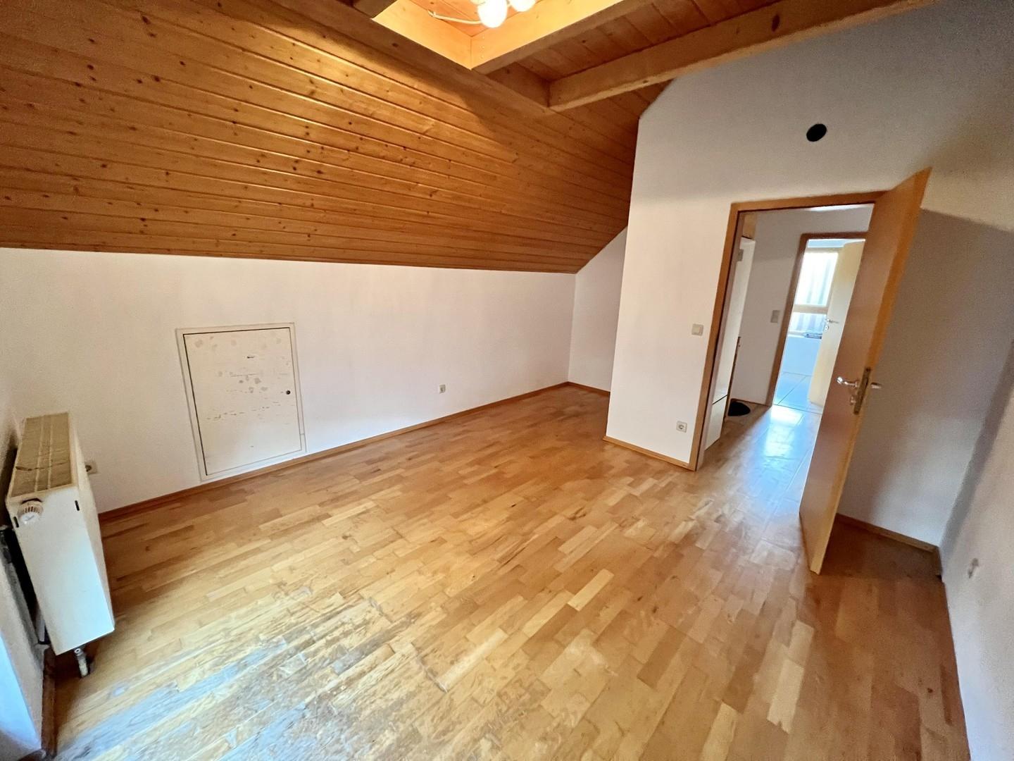 Kinderzimmer rechts