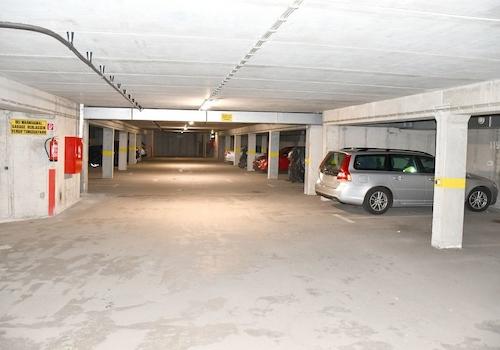 hauseigene Tiefgarage