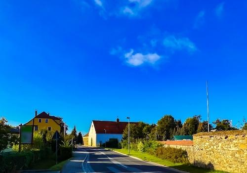 Zufahrt von Nord (2)