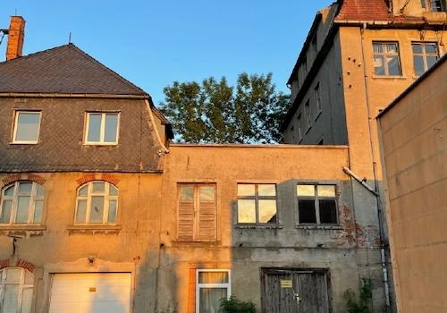 Oberer Zwischenbau mit Terrasse