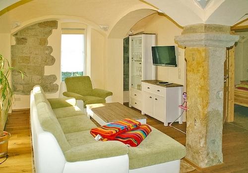 Ferienwohnung EG links