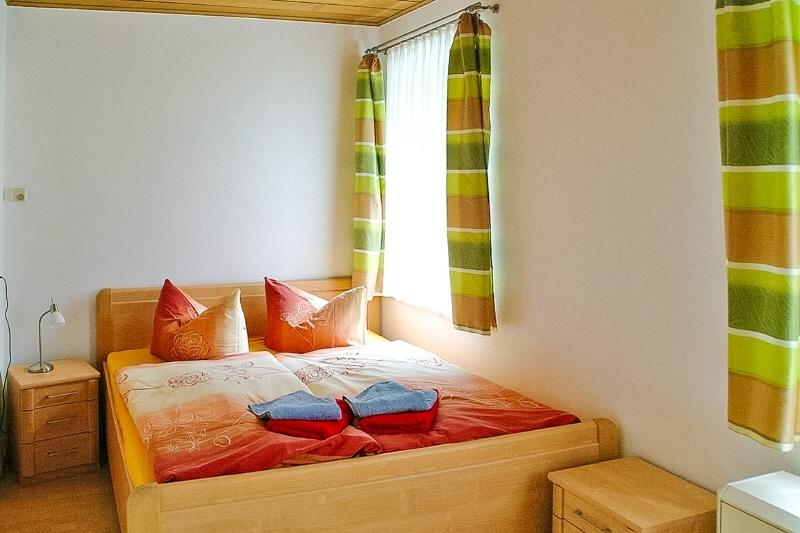 Ferienwohnung EG rechts