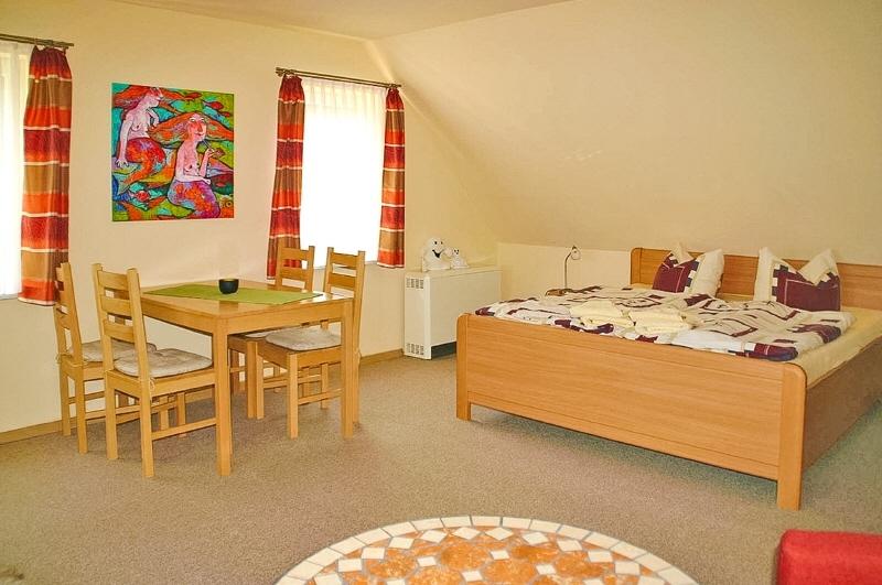 Ferienwohnung 2 OG rechts