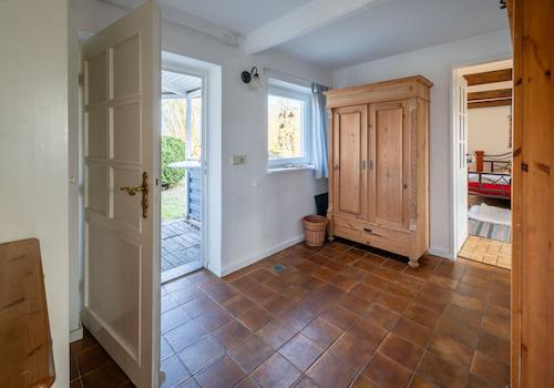 Hinterflur/Zugang Terrasse Whg. 1