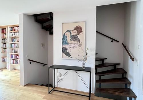 Großzügiges Treppenhaus