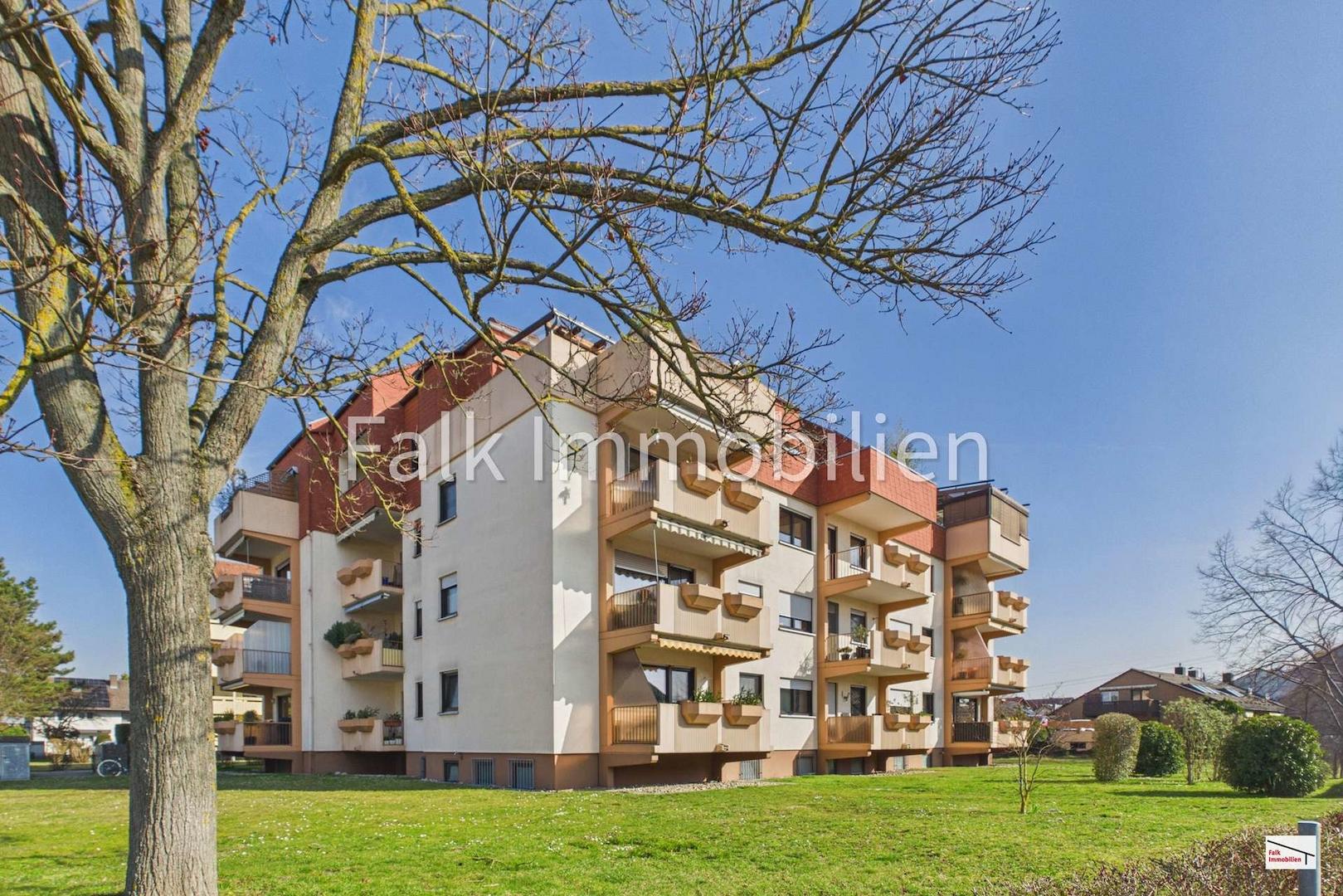 Hausansicht Straßenseite