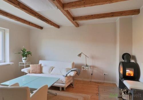 Blick ins Wohnzimmer