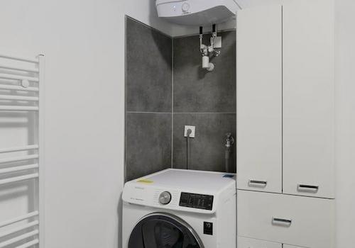 Waschmaschine im Bad