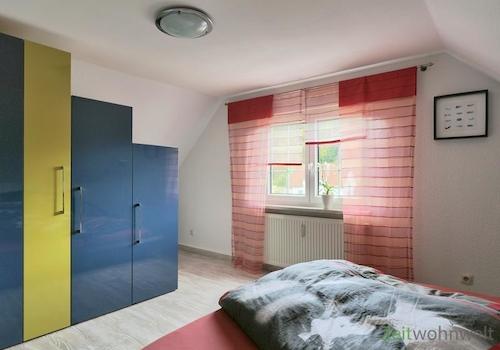 Blick ins Schlafzimmer