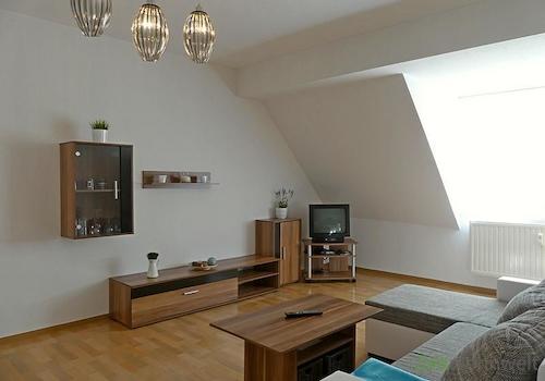 Blick ins Wohnzimmer