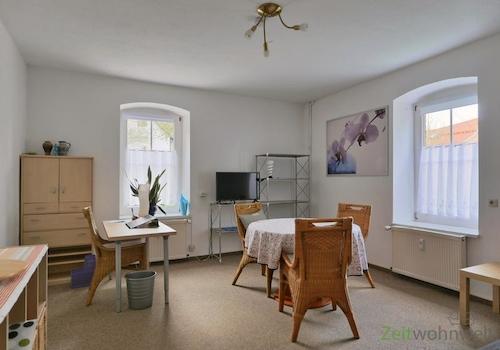 Blick ins Wohnzimmer