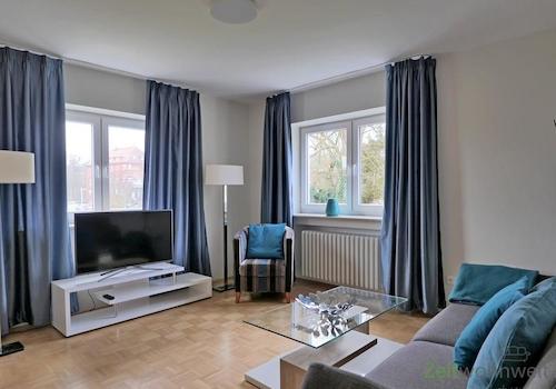 Blick ins Wohnzimmer