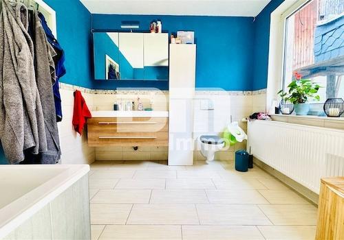 EG Badezimmer Wanne / Dusche