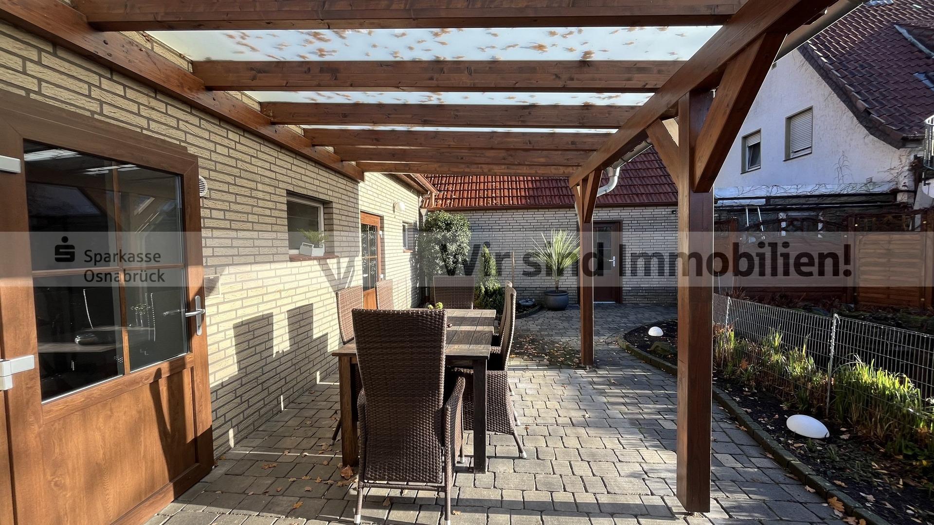 überdachte Terrasse