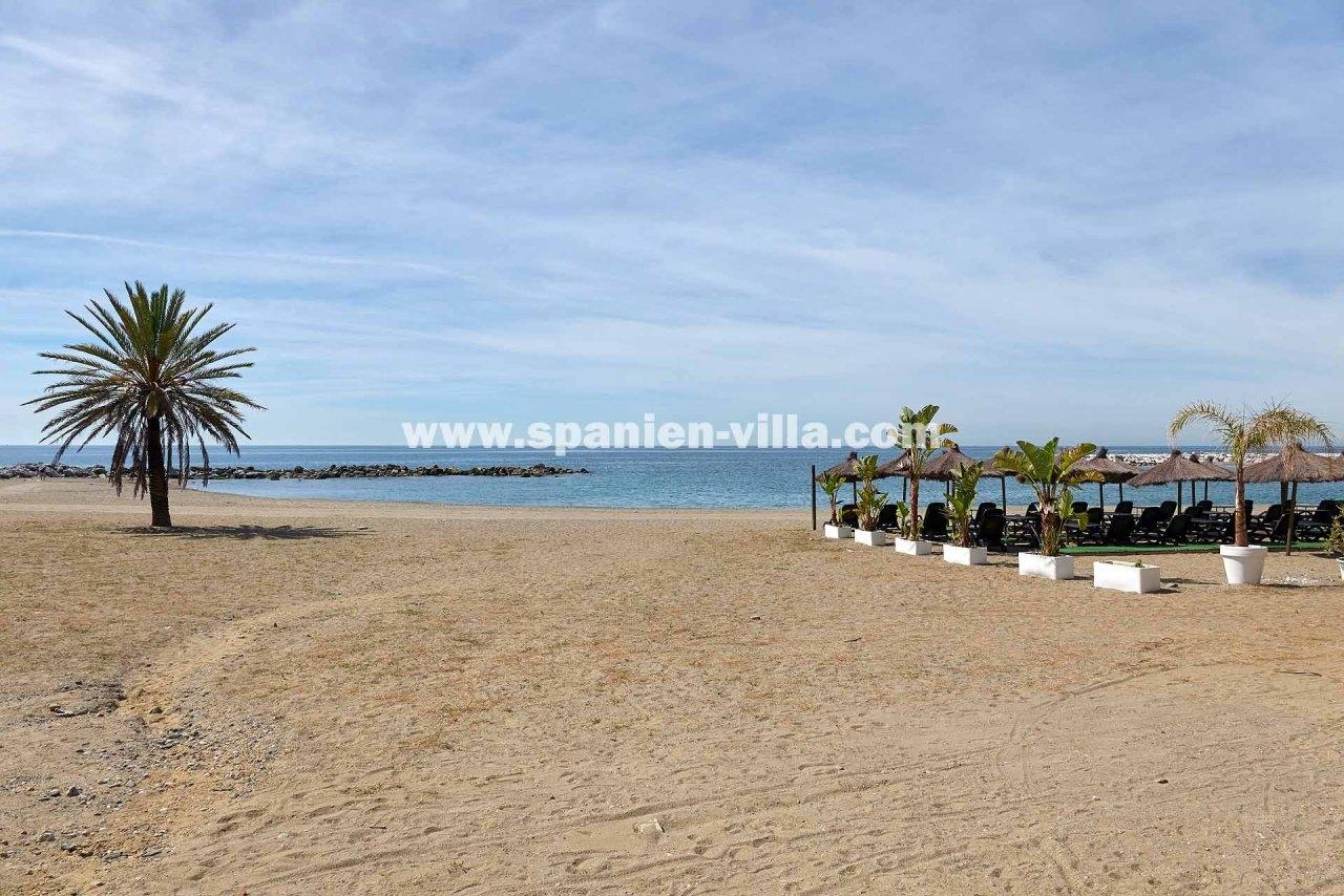 Puerto Banus La Sala Beach  
