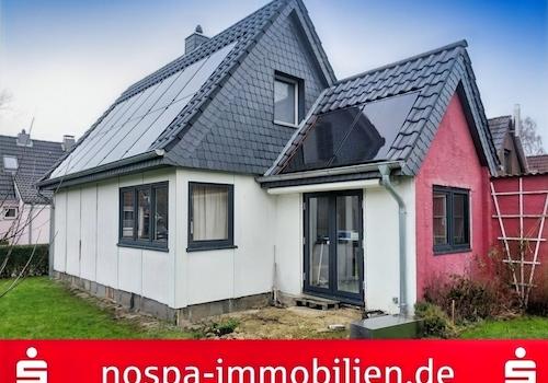 Seitliche Ansicht mit Nebeneingang